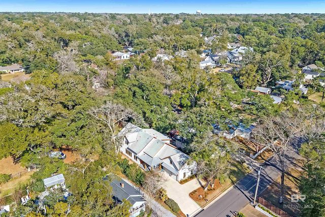 119 Orange Avenue, Fairhope, AL 36532