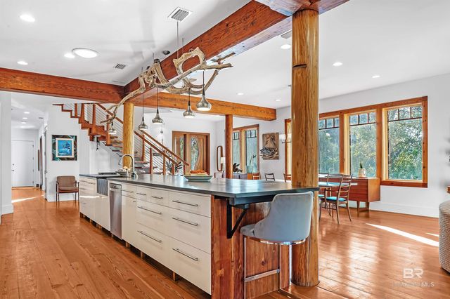 119 Orange Avenue, Fairhope, AL 36532