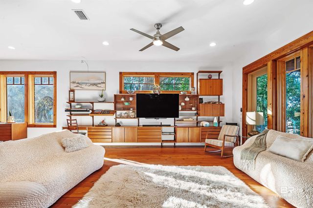 119 Orange Avenue, Fairhope, AL 36532