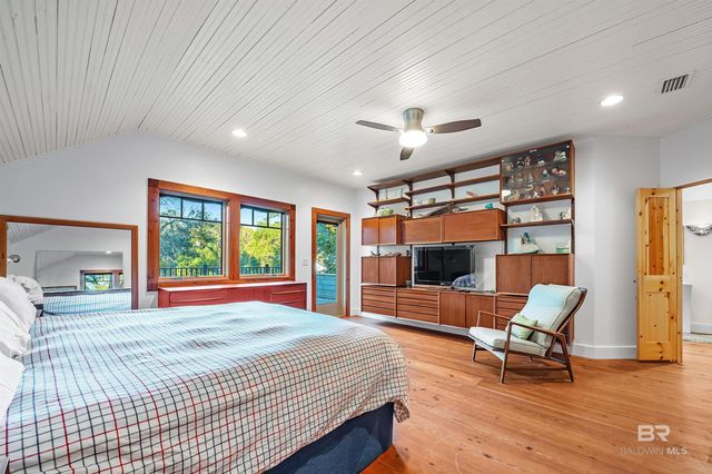 119 Orange Avenue, Fairhope, AL 36532