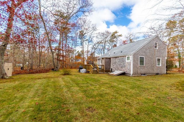 236 Freemans Way, Brewster, MA 02631