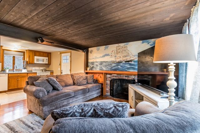 236 Freemans Way, Brewster, MA 02631