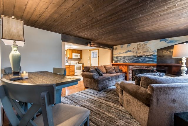 236 Freemans Way, Brewster, MA 02631