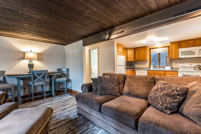 236 Freemans Way, Brewster, MA 02631