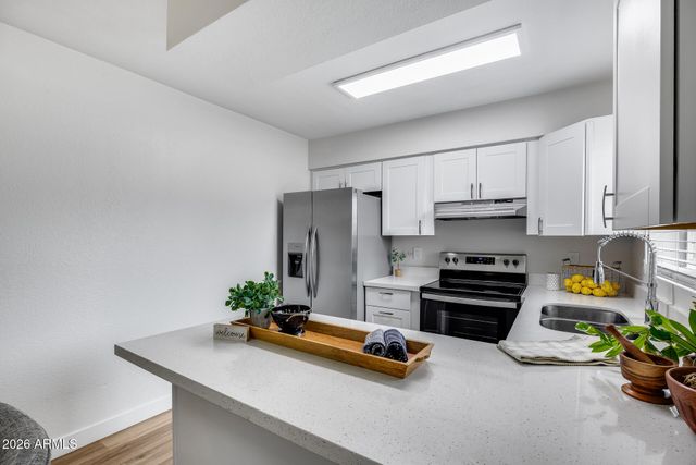 822 W MALIBU Drive, Tempe, AZ 85282