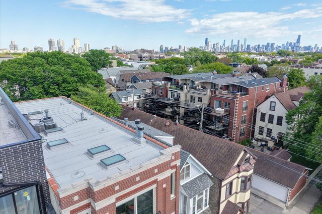 2919 N SOUTHPORT Avenue 4, Chicago, IL 60657