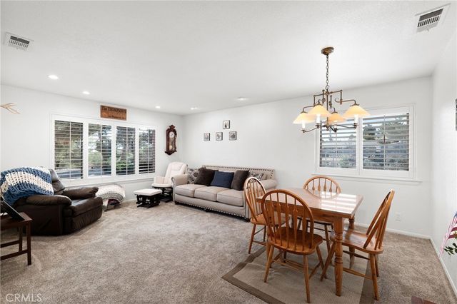 9554 Sunrise Court, Phelan, CA 92371