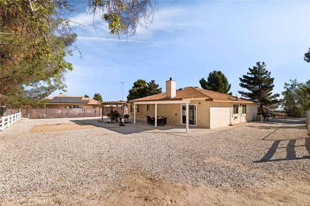 9554 Sunrise Court, Phelan, CA 92371