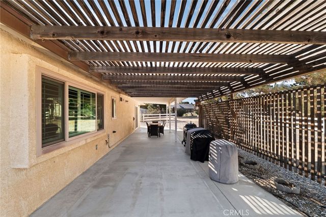 9554 Sunrise Court, Phelan, CA 92371