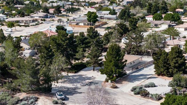 9554 Sunrise Court, Phelan, CA 92371