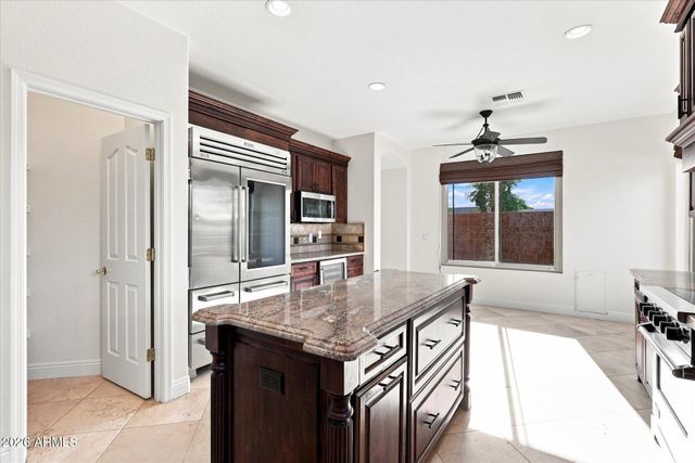 3448 E LOWELL Avenue, Gilbert, AZ 85297