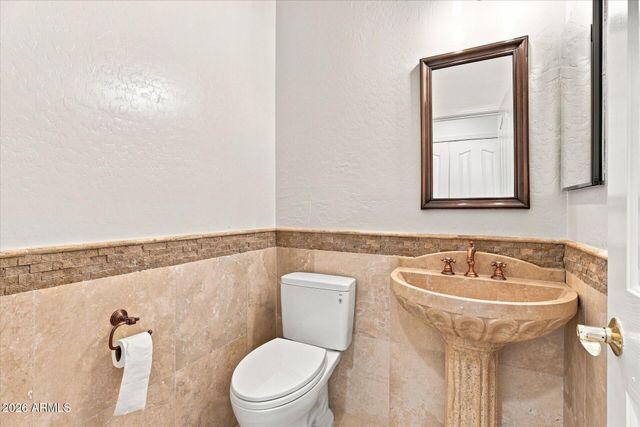 3448 E LOWELL Avenue, Gilbert, AZ 85297