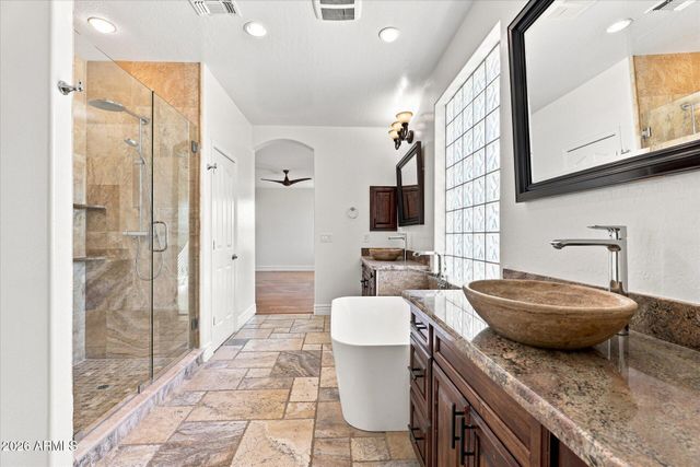 3448 E LOWELL Avenue, Gilbert, AZ 85297