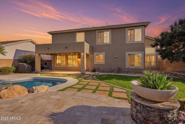3448 E LOWELL Avenue, Gilbert, AZ 85297