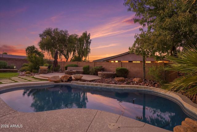 3448 E LOWELL Avenue, Gilbert, AZ 85297