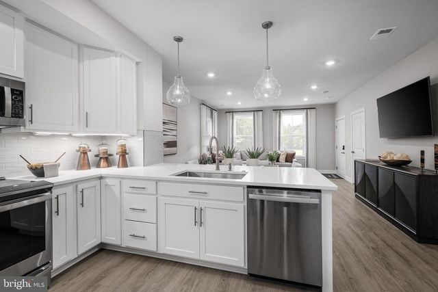 43791 METRO TERRACE, Ashburn, VA 20147