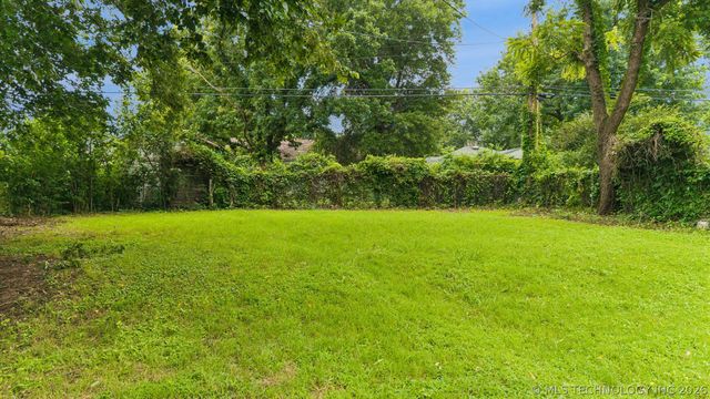 1307 S Quebec Avenue, Tulsa, OK 74112