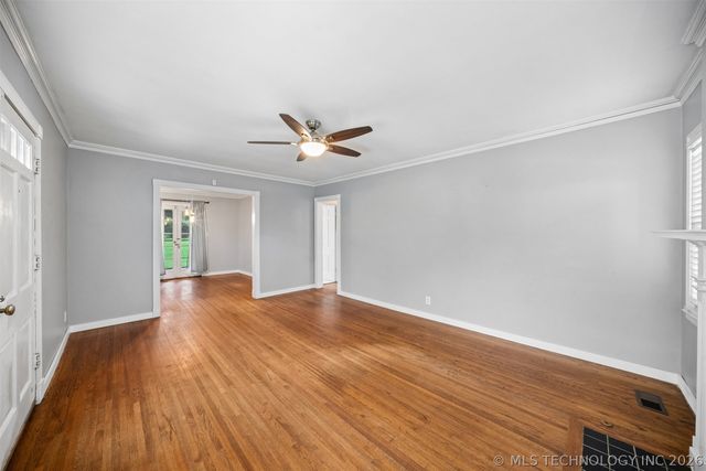 1307 S Quebec Avenue, Tulsa, OK 74112