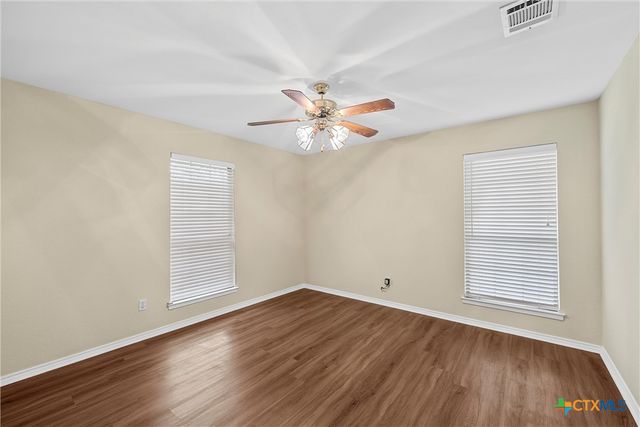 8216 Teakwood Drive, Woodway, TX 76712
