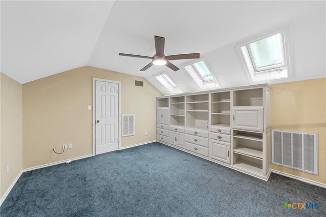 8216 Teakwood Drive, Woodway, TX 76712