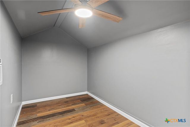 8216 Teakwood Drive, Woodway, TX 76712