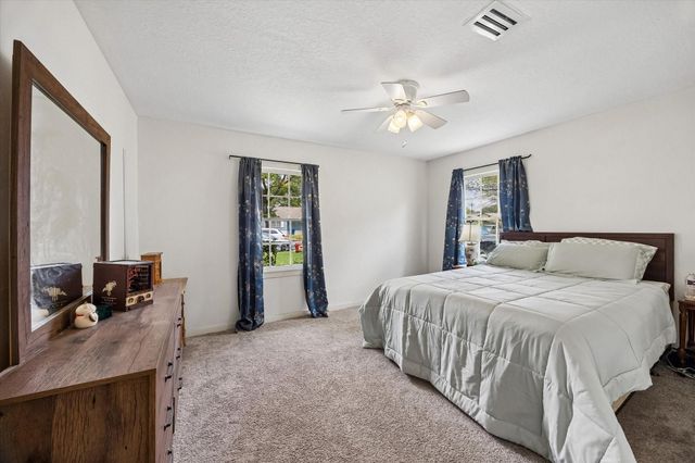 1517 Wayside Drive, Texas City, TX 77590