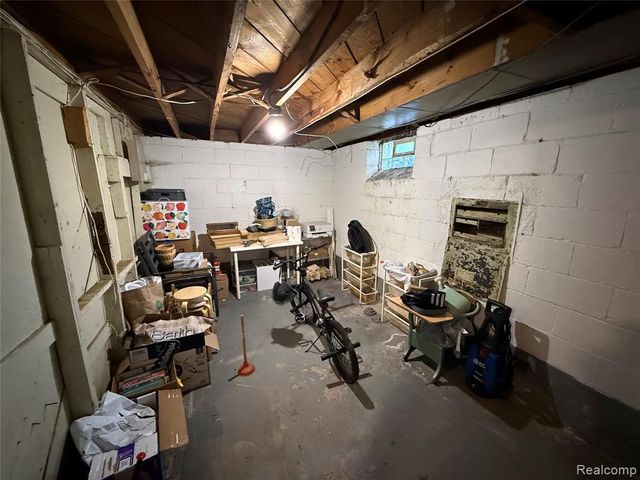 19336 Forrer Street, Detroit, MI 48235