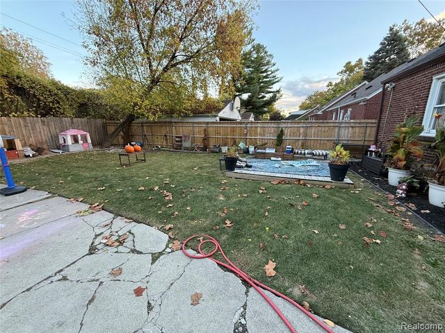 19336 Forrer Street, Detroit, MI 48235