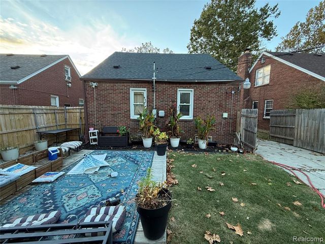 19336 Forrer Street, Detroit, MI 48235