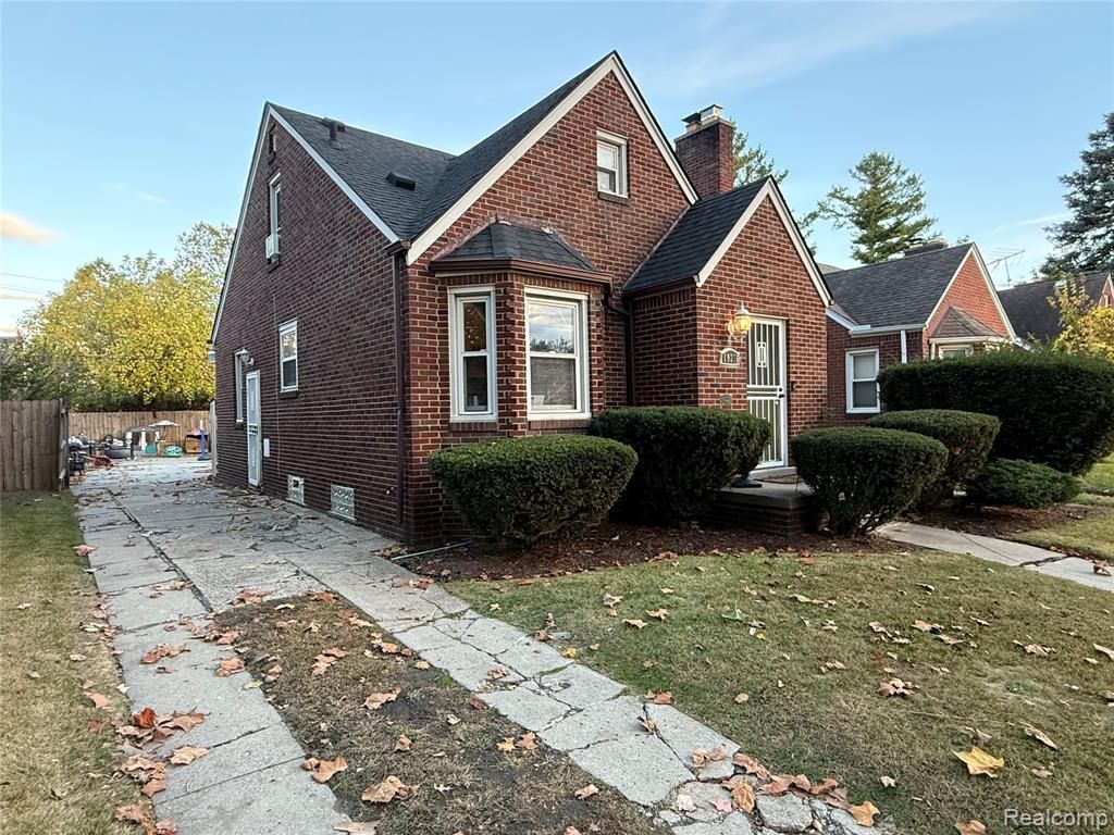 19336 Forrer Street, Detroit, MI 48235