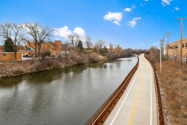 4353 N Richmond Avenue 3N, Chicago, IL 60618