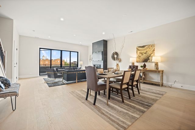 4353 N Richmond Avenue 3N, Chicago, IL 60618