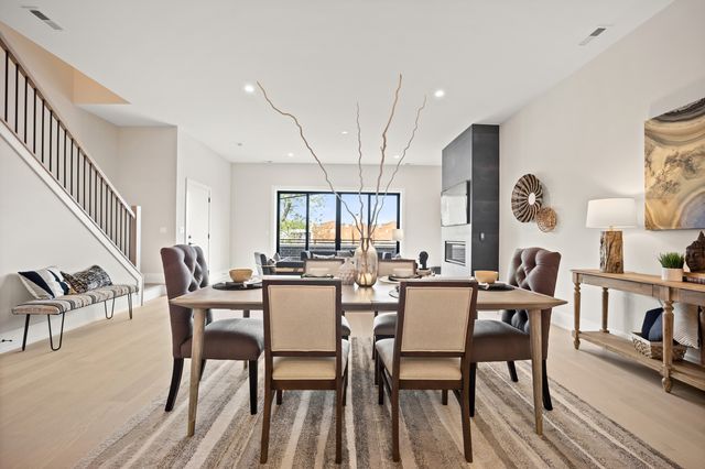 4353 N Richmond Avenue 3N, Chicago, IL 60618