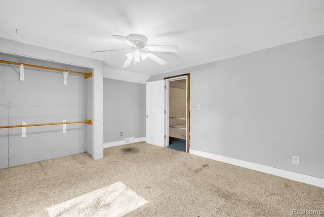 7054 Mccords Avenue, Alto, MI 49302