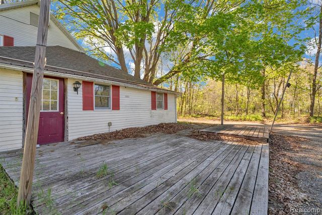 7054 Mccords Avenue, Alto, MI 49302