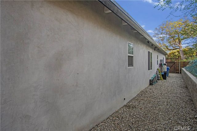 2218 Silver Ridge, Los Angeles, CA 90039