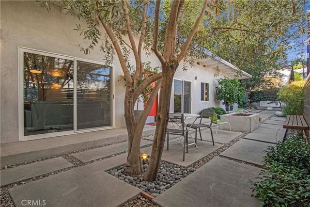 2218 Silver Ridge, Los Angeles, CA 90039