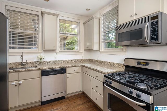 3121 Highland Ave S Apt 202, Birmingham, AL 35205
