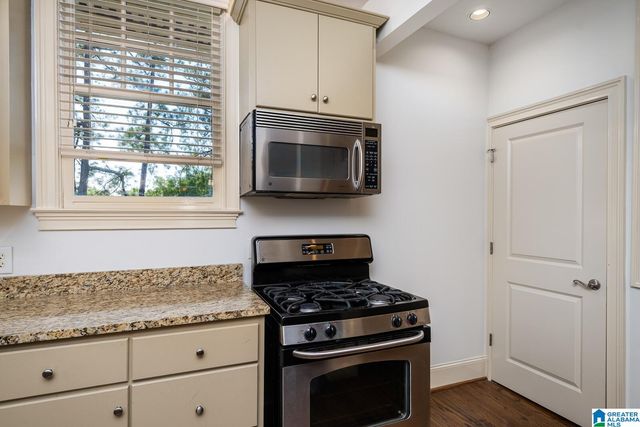 3121 Highland Ave S Apt 202, Birmingham, AL 35205