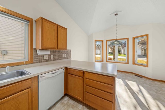 2147 125th Lane, Coon Rapids, MN 55448