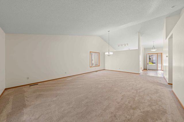 2147 125th Lane, Coon Rapids, MN 55448