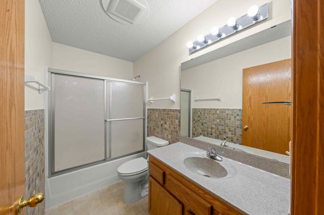 2147 125th Lane, Coon Rapids, MN 55448