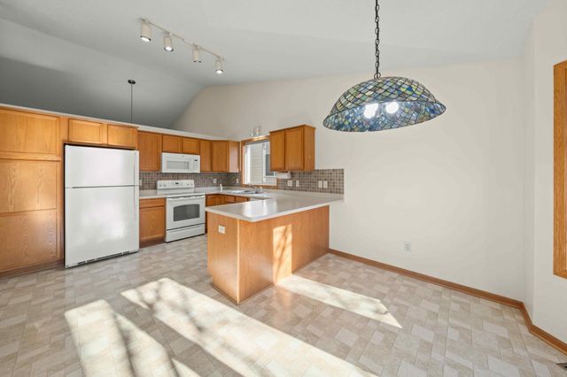 2147 125th Lane, Coon Rapids, MN 55448