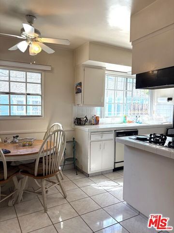 1325 N Spaulding Avenue, Los Angeles, CA 90046
