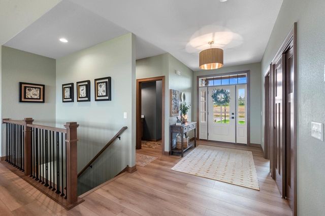 2110 Highland WAY, Sturtevant, WI 53177