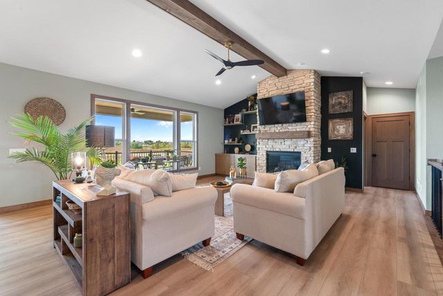 2110 Highland WAY, Sturtevant, WI 53177