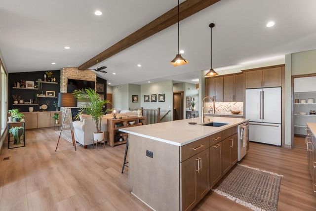 2110 Highland WAY, Sturtevant, WI 53177