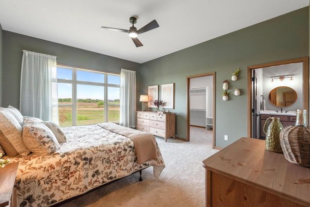 2110 Highland WAY, Sturtevant, WI 53177