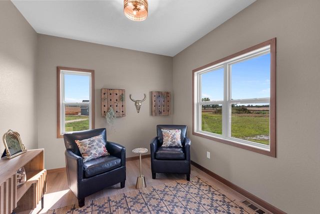 2110 Highland WAY, Sturtevant, WI 53177