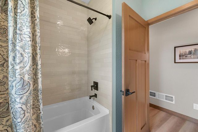 2110 Highland WAY, Sturtevant, WI 53177